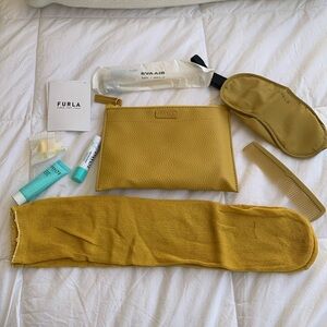 Furla travel kit